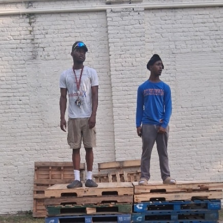 Clothing donation and thrift store community